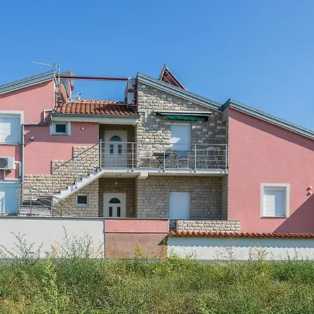 Appartamento Dedukić Banjole